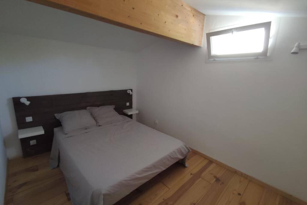 Logement Tout Confort Au Calme Entre Saint Tropez Et Les Gorges Du Verdon Le Thoronet Esterno foto